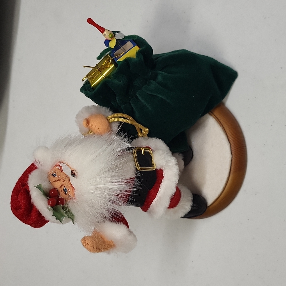 Vintage Annalee Santa Big Green Velvet  Gift Back Red White Standing Up …